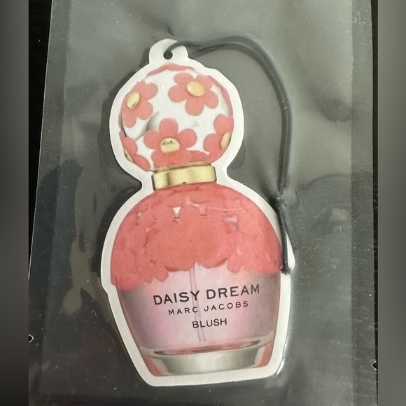 New 5 pack Luxury car air fresheners. - Picture 4 of 6